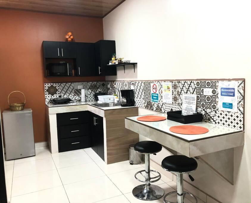 Departamento H Gonzalez 2 Apartment Alajuela Luaran gambar